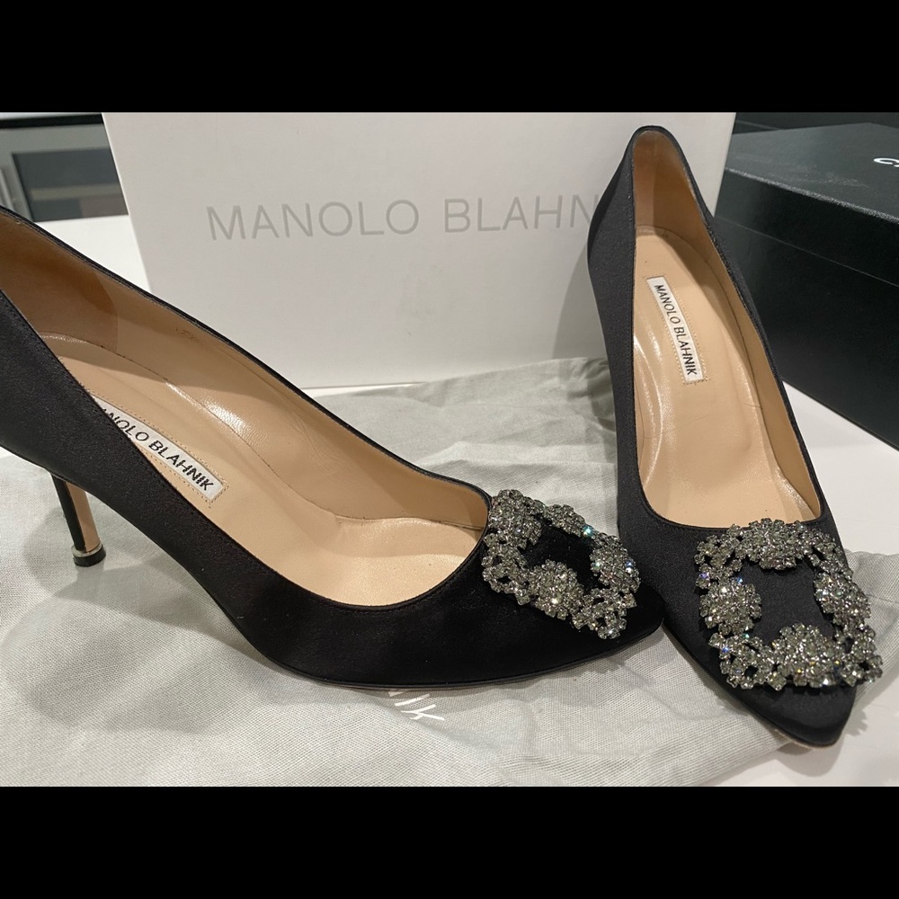Manolo Blahnik Hangisi